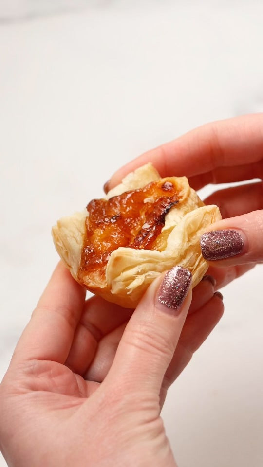 Mango & Brie Puff Pastry Bites